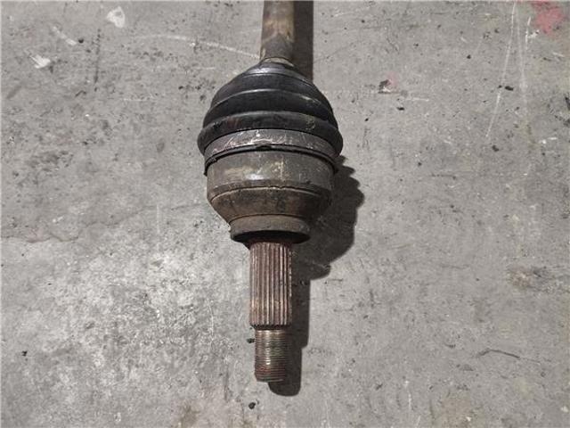 F8Q RENAULT  en stock Huelva