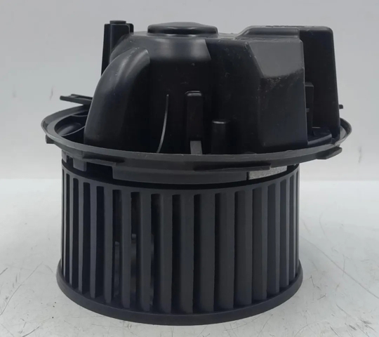 VAG F983228M Ventilador habitáculo  en stock Terrassa