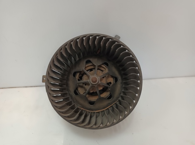 F995748Q Ventilador habitáculo  en stock Sabadell
