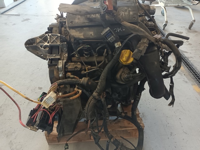 F9Q732 RENAULT Motor completo  en stock Córdoba