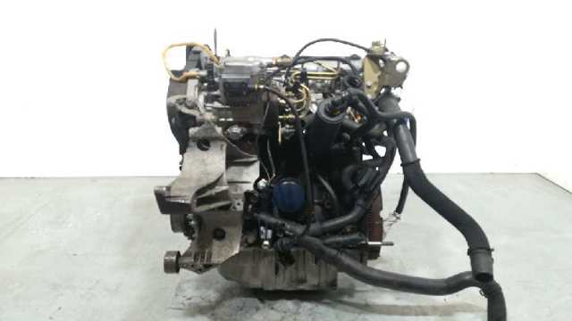 RENAULT F9Q736 Motor completo  comprar en Ponferrada
