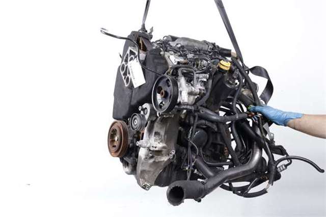 F9Q750 RENAULT Motor completo  disponible Vigo