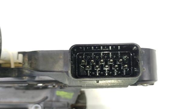 FQM000148 Cerradura de la puerta trasera derecha  en stock Castellón