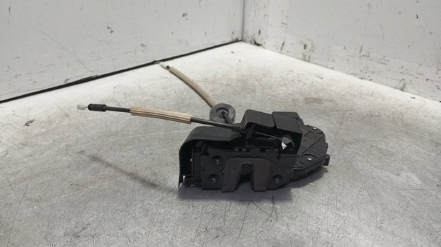LAND ROVER FQM000148 Cerradura de la puerta trasera derecha  en stock Terrassa