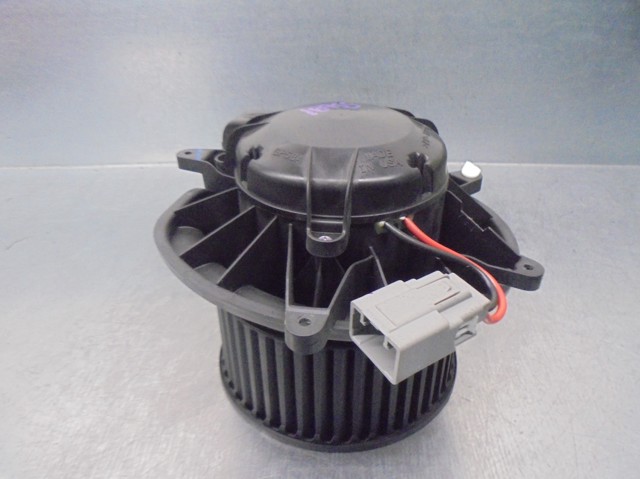 Electroventilador habitáculo Ford Mustang  (ZG)