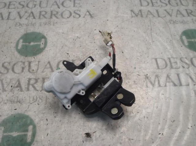 G22C56820A MAZDA Cerradura de maletero  en stock Gandía