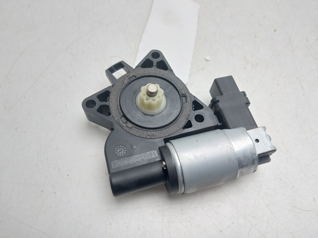 G22C5858X Motor del elevalunas de la puerta delantera derecha comprar Sevilla