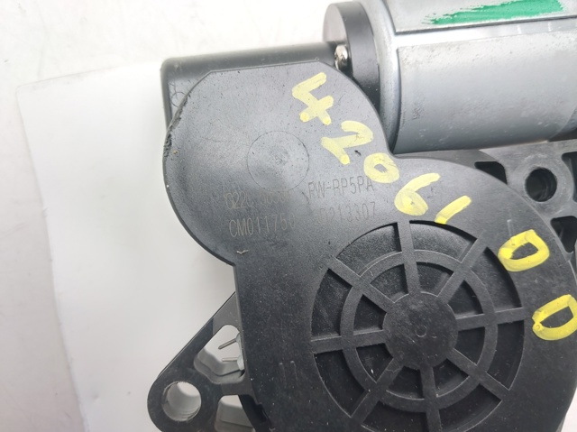 G22C5858X Motor del elevalunas de la puerta delantera derecha  en stock Granada