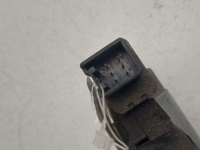 G22C5858X MAZDA Motor del elevalunas de la puerta delantera derecha  comprar en Jaén