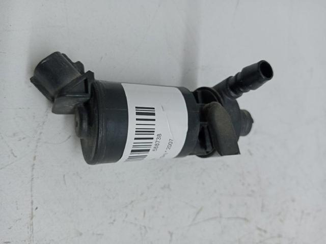 Bomba de agua limpiaparabrisas, delantera G22C67482 Mazda