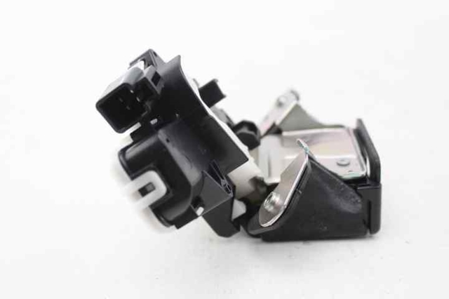 G33M62310B MAZDA Cerradura de tapa de maletero  disponible Vigo