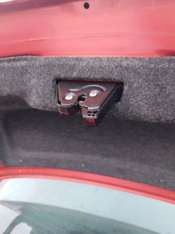 G33M62310B Cerradura de tapa de maletero  disponible Burgos