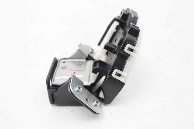 MAZDA G33M62310B Cerradura de maletero comprar Tarragona