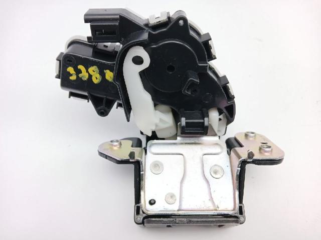 MAZDA G33M62310B Cerradura de tapa de maletero  comprar en Ponferrada