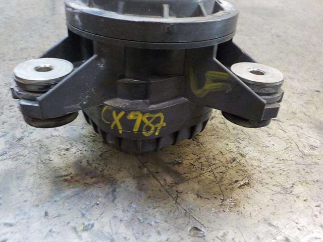 TOYOTA G904052010 Bomba de agua eléctrica auxiliar  disponible Valladolid