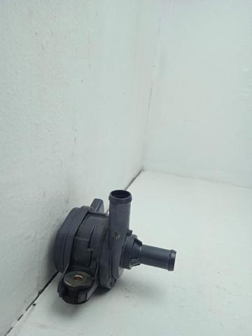 TOYOTA G904052020 Bomba de agua eléctrica auxiliar  comprar en Ponferrada