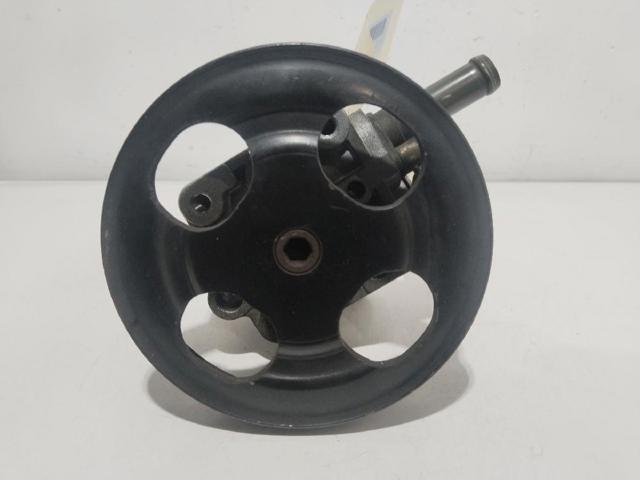 Bomba de dirección asistida  GE4T32650B MAZDA