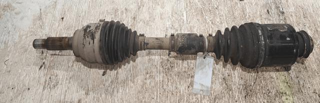 Semieje delantero izquierdo GG3325600B MAZDA
