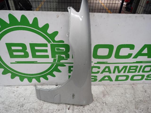 Comprar Aleta delantera izquierda Mazda 626 V GF a bajo precio