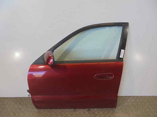 Puerta delantera izquierda GG3E59020B Mazda