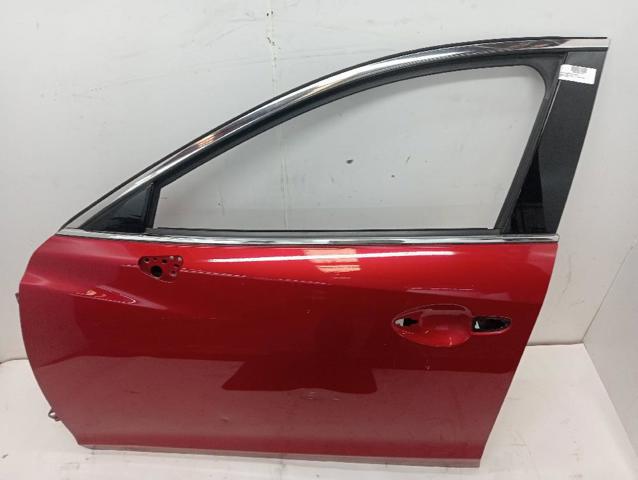 Puerta delantera izquierda GHY05902XG Mazda