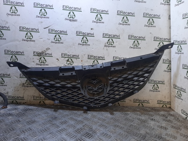 GJ6A50712 MAZDA Parrilla comprar Madrid