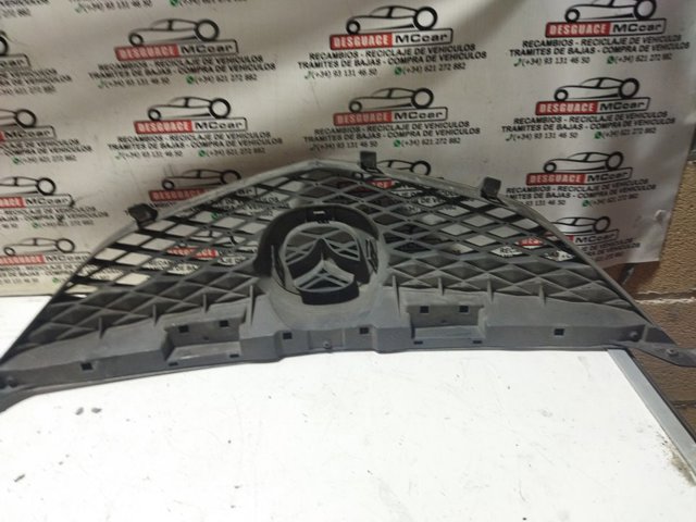GJ6A50712 MAZDA Parrilla del radiador  comprar en Lleida