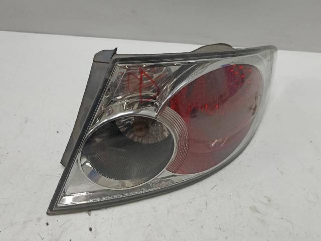 GJ6A51150E MAZDA Piloto trasero exterior derecho comprar Madrid