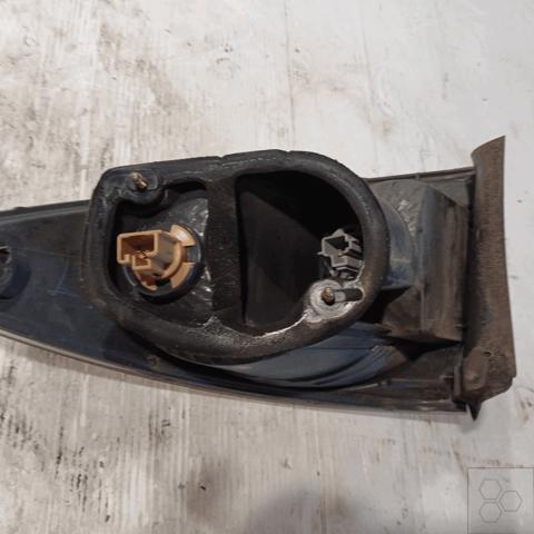 GJ6A51160E MAZDA Piloto trasero exterior izquierdo  en stock Huelva