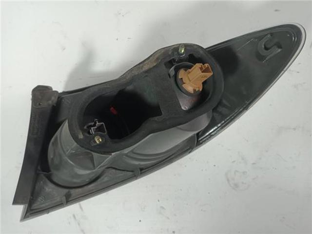 GJ6A51180E Piloto trasero exterior izquierdo comprar Sevilla
