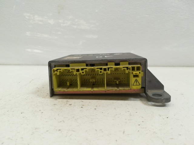 GJ6A57K30C MAZDA Módulo de control de airbag comprar Bilbao