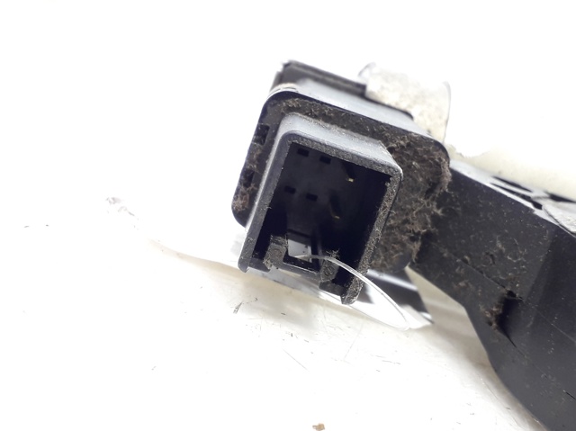 GJ6A5858X Motor del elevalunas de la puerta delantera derecha  comprar en Pontevedra