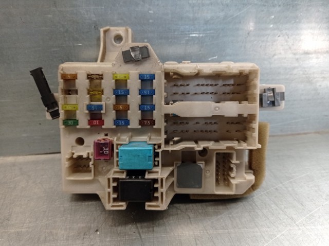 Comprar Caja de fusibles Mazda 6 GY a bajo precio