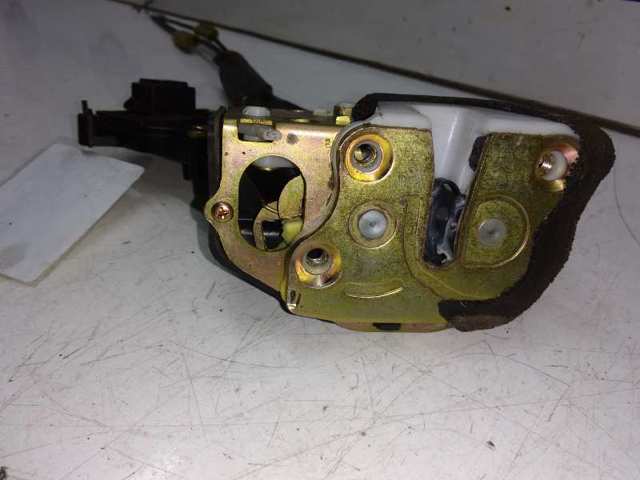 GJ6A72310G MAZDA Cerradura de la puerta trasera derecha comprar Madrid