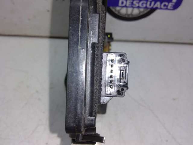 MAZDA GJ6A72310G Cerradura de la puerta trasera derecha  comprar en Ponferrada