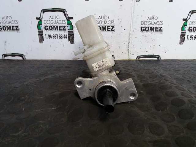MAZDA GJ6L4340ZA Cilindro principal de freno  disponible España