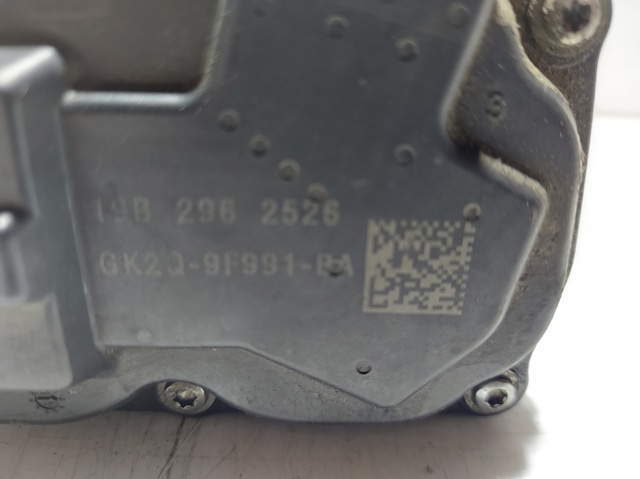 GK2Q9F991BA Cuerpo de mariposa  en stock Granada