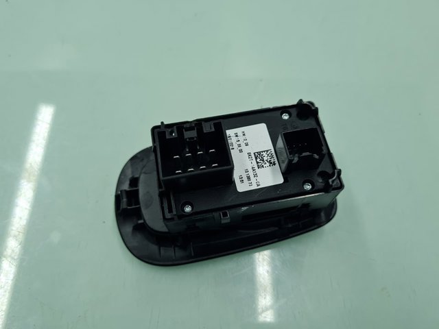 GK2T14A132CA FORD Interruptor de elevalunas delantera izquierda comprar Madrid