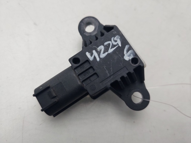 FORD GN1514C676AA Sensor de airbag delantero  disponible España
