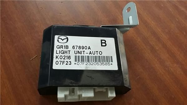 Modulo De Control De Faros (ECU) GR1B67890A Mazda