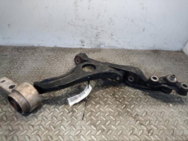 Brazo inferior izquierdo de la suspensión delantera GS1D34350L MAZDA