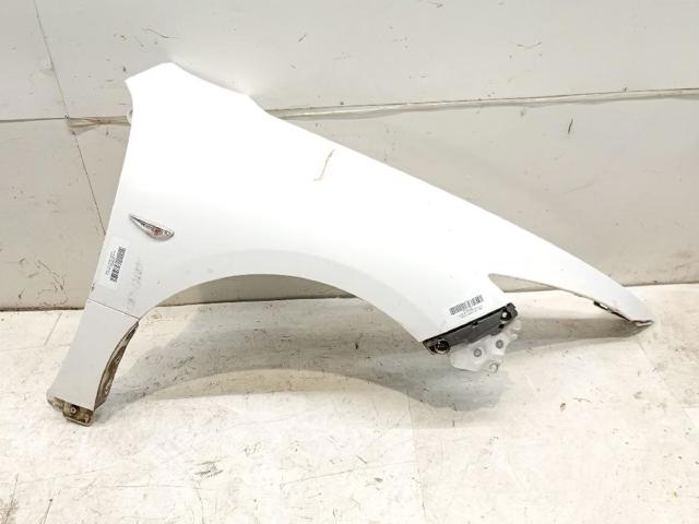 Guardabarros delanteros derecho GS1D52110C MAZDA