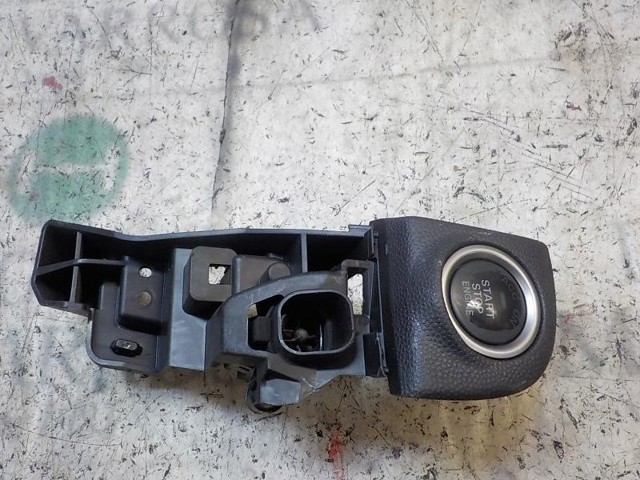 GS1D663S0A Mazda
