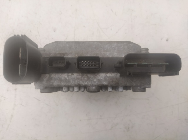 GS1D67880F Mazda