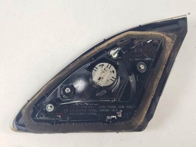 GS1F513F0 MAZDA Piloto trasero interior izquierdo  disponible Ourense