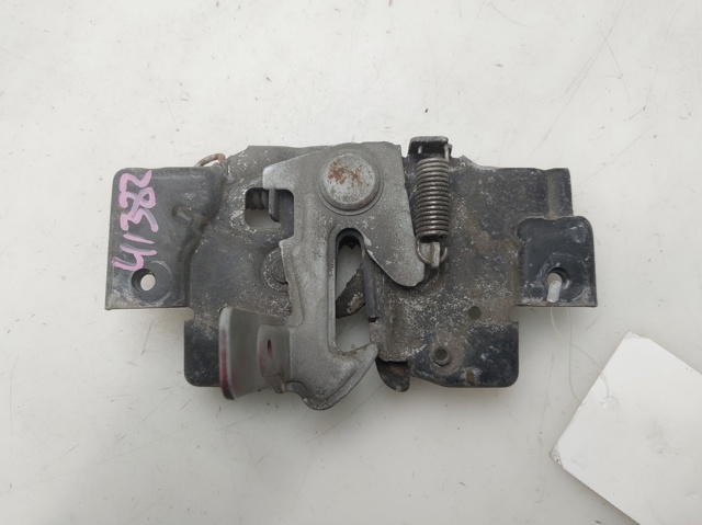 GS1F56620A Mazda