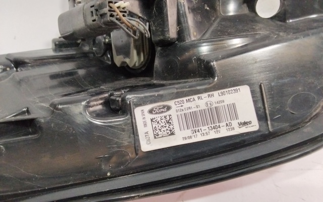 Piloto trasero exterior derecho GV4113404AD FORD