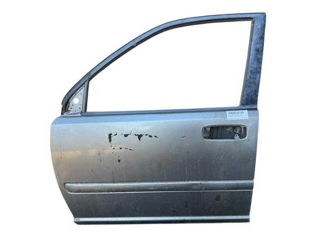 Comprar Puerta delantera izquierda Nissan X-Trail  T30 a bajo precio