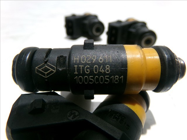 RENAULT H029611 Inyector de combustible  disponible España