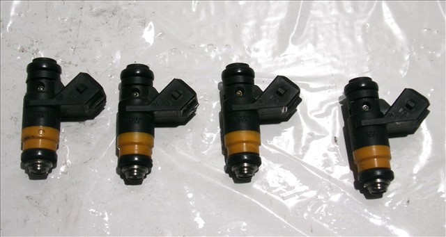 RENAULT H029611 Inyector de combustible  disponible Valladolid